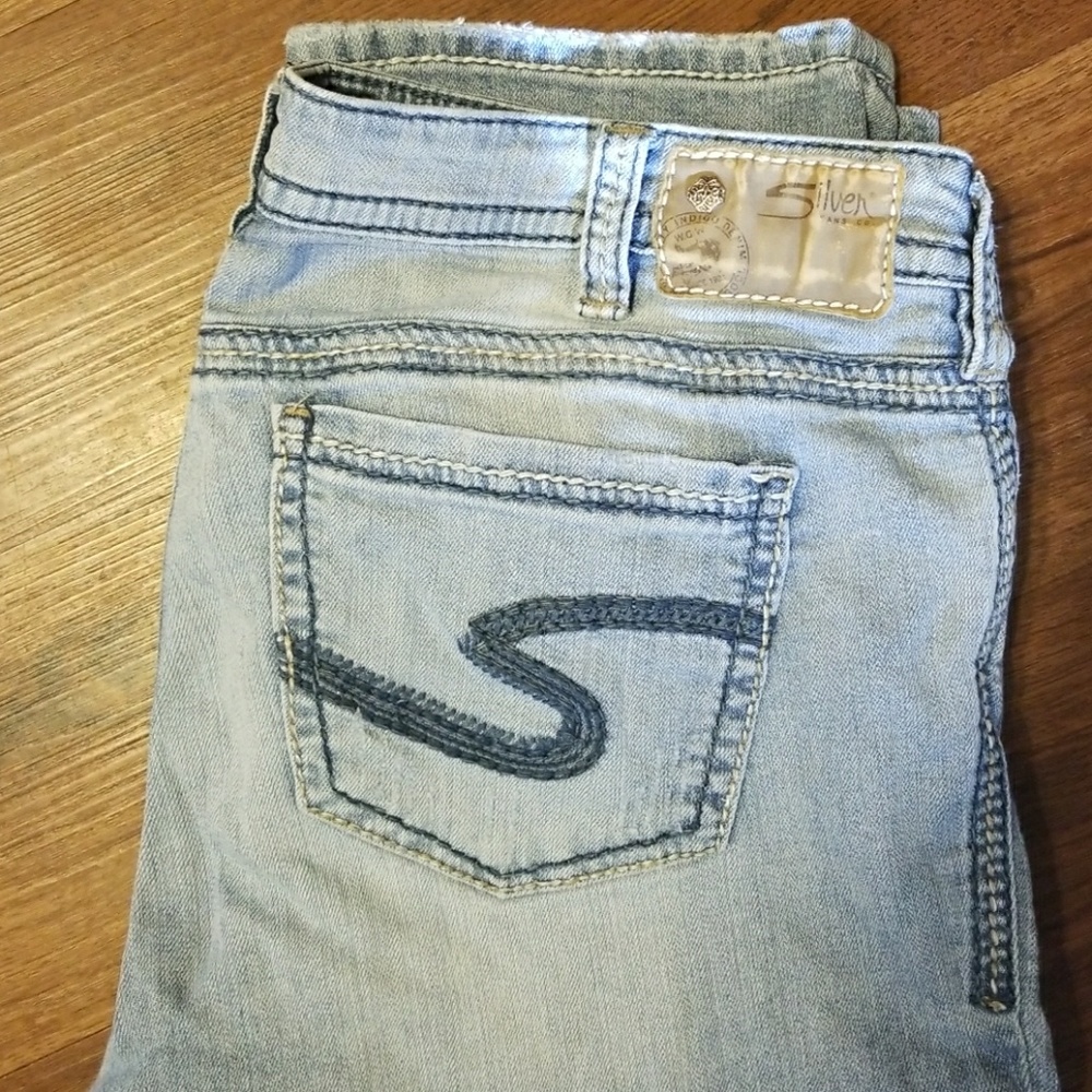 Womens Silver Jeans capris
